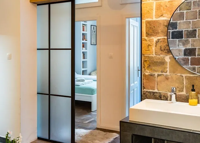 Apartamento 4br Artdeco Elegance With Sauna