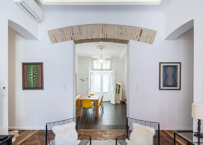 Apartamento 4br Artdeco Elegance With Sauna Budapeste