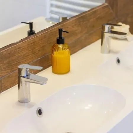 아파트 4br Artdeco Elegance With Sauna *