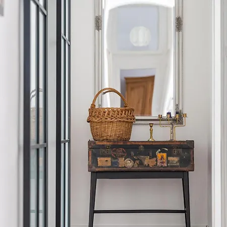 4br Artdeco Elegance With Sauna