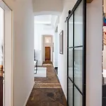 Lejlighed 4br Artdeco Elegance With Sauna