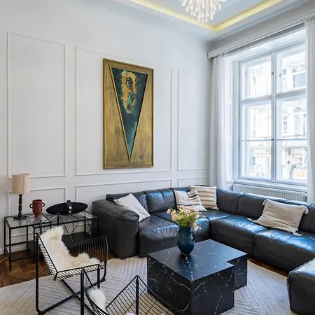 4br Artdeco Elegance With Sauna Apartment *