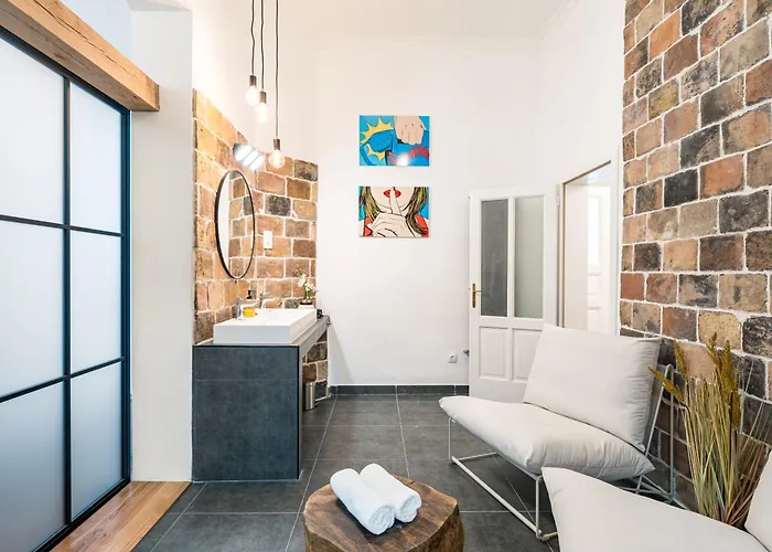 Appartement 4br Artdeco Elegance With Sauna *